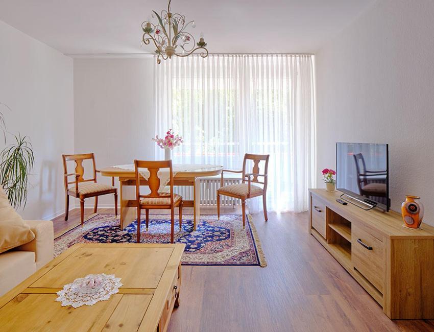 Komfort Ferienwohnung Bad Pyrmont Naehe Kurpark エクステリア 写真